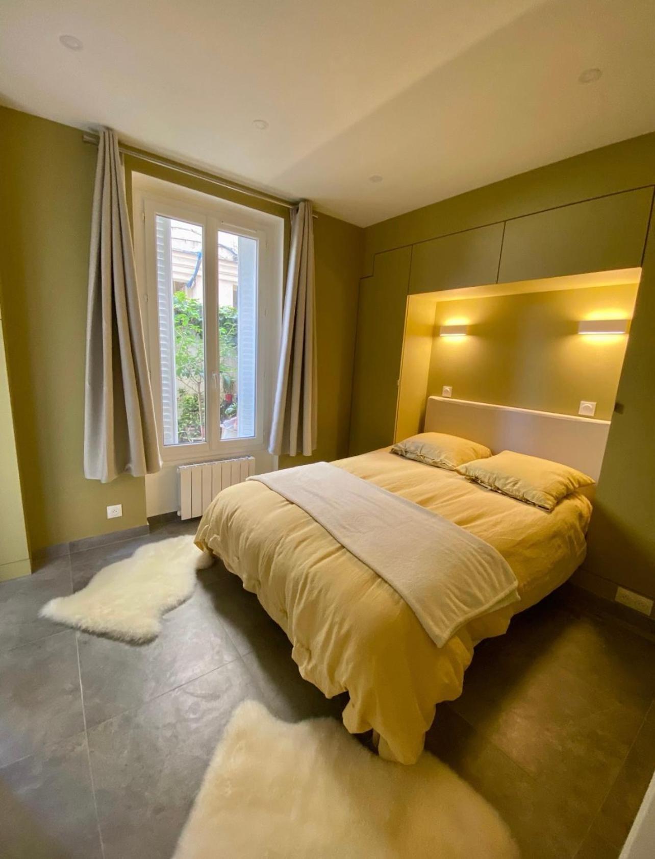 Apartamento Chez les artistes de Ménilmontant París Exterior foto